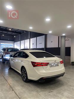 تۆیۆتا ئەڤەلۆن